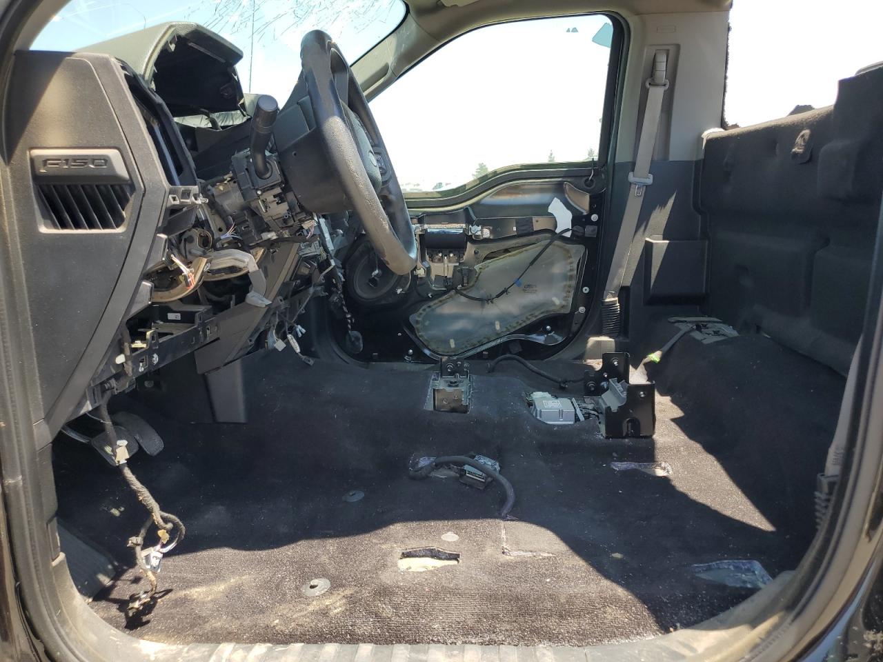2019 Ford F150 VIN: 1FTMF1E59KKC21937 Lot: 63508395