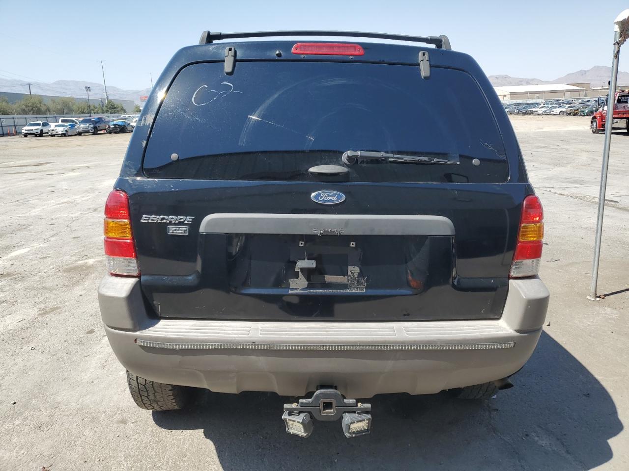 2002 Ford Escape Xlt VIN: 1FMCU04192KD00417 Lot: 64482905
