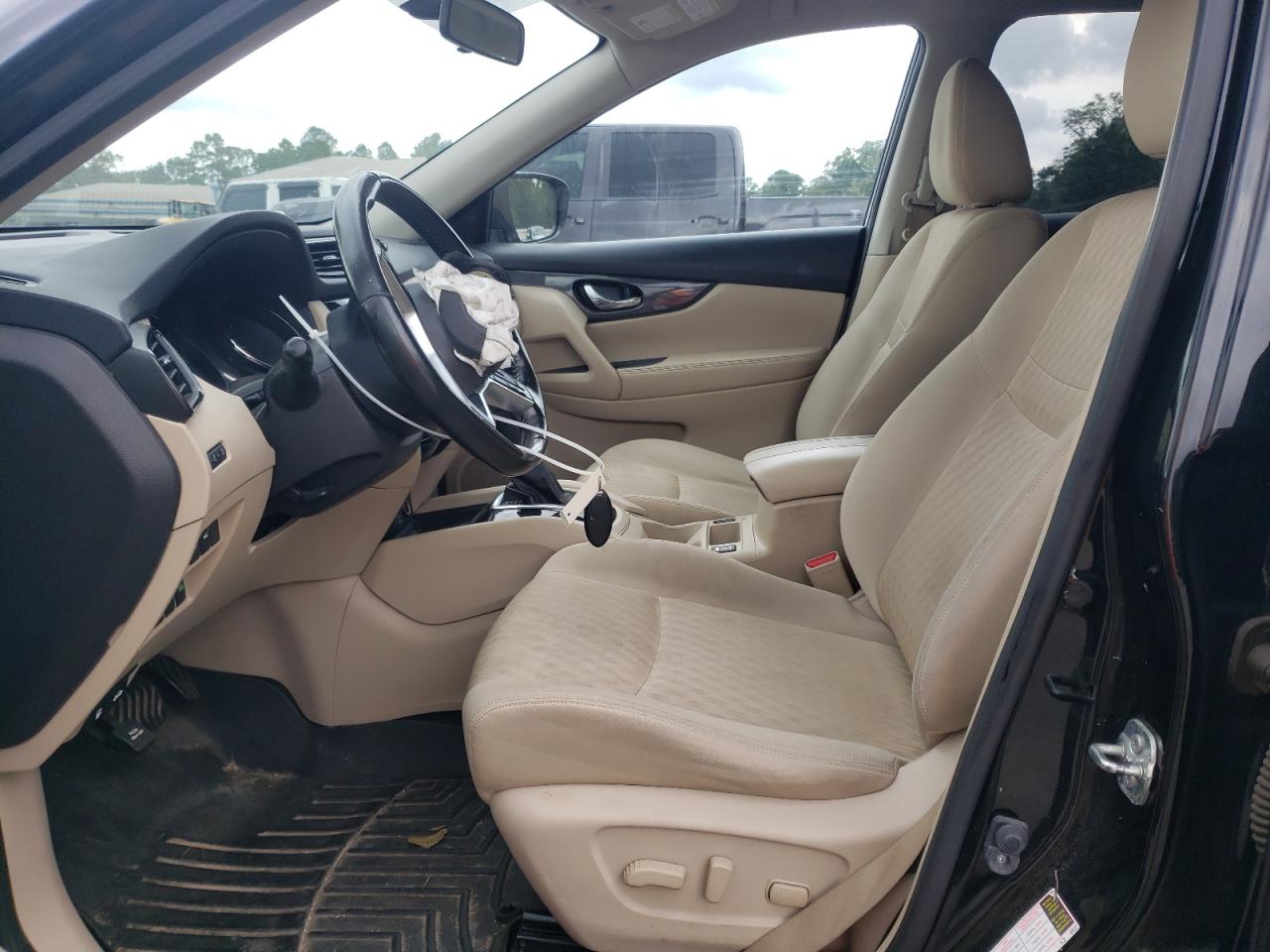 2017 Nissan Rogue S VIN: JN8AT2MV0HW277564 Lot: 65354465