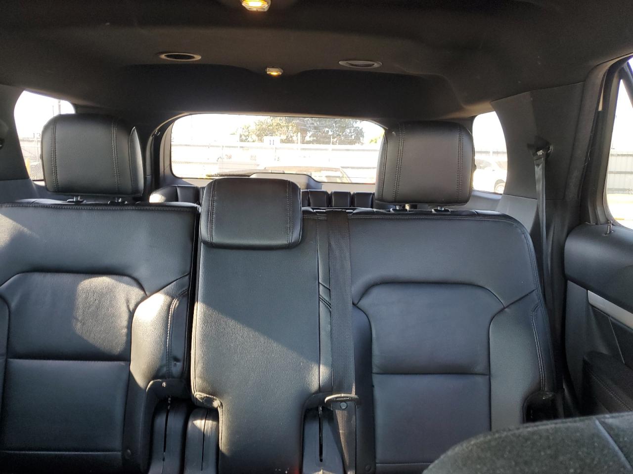 1fm5k7d83ggc41184 1FM5K7D83GGC41184 2016 Ford Explorer Xlt