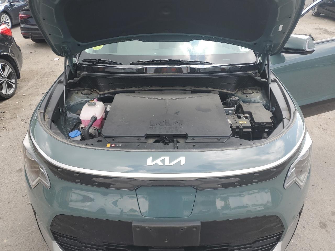 kndcr3l14p5022993 KNDCR3L14P5022993 2023 Kia Niro Wind