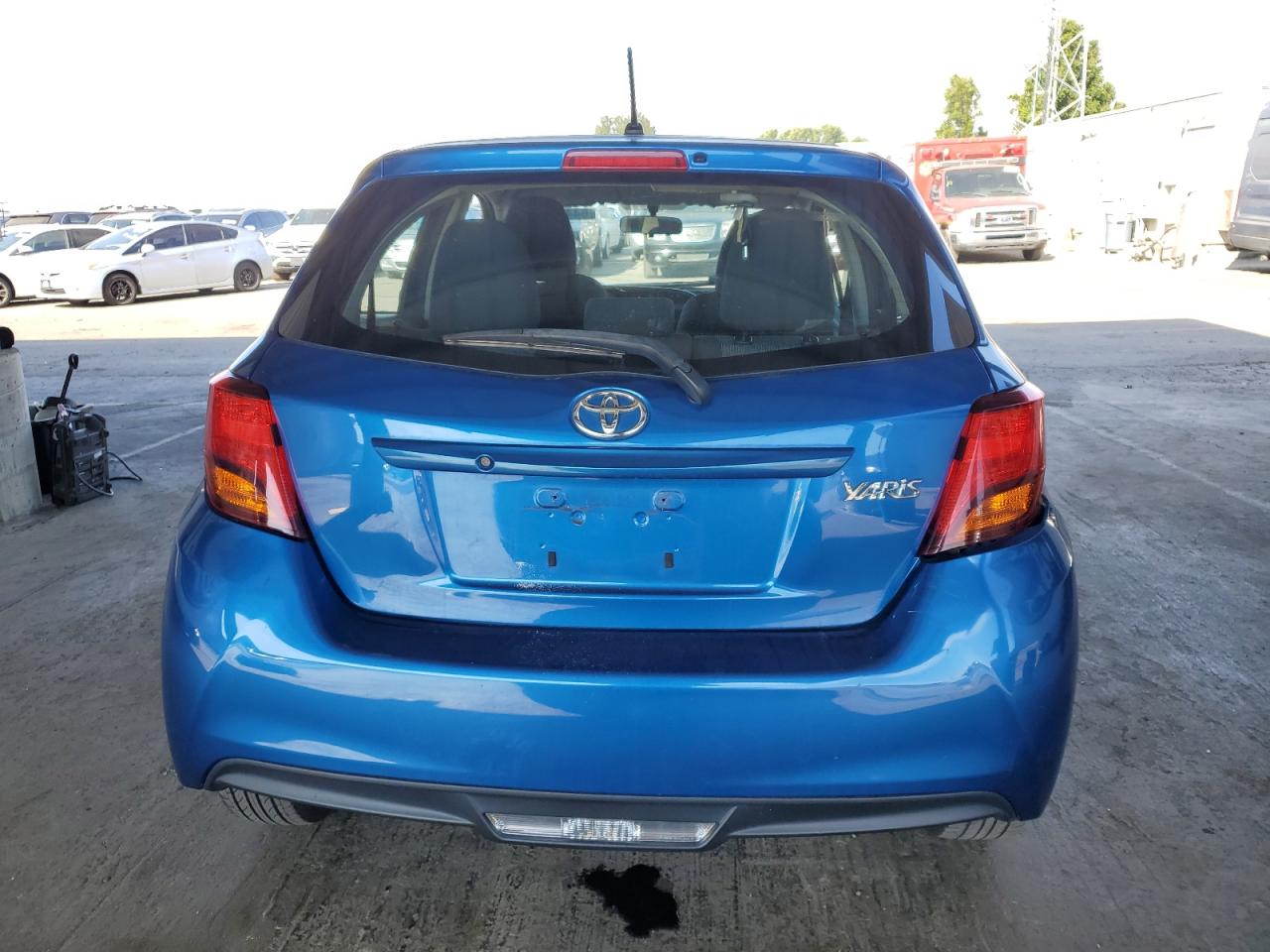 2015 Toyota Yaris VIN: VNKKTUD3XFA036882 Lot: 64437205