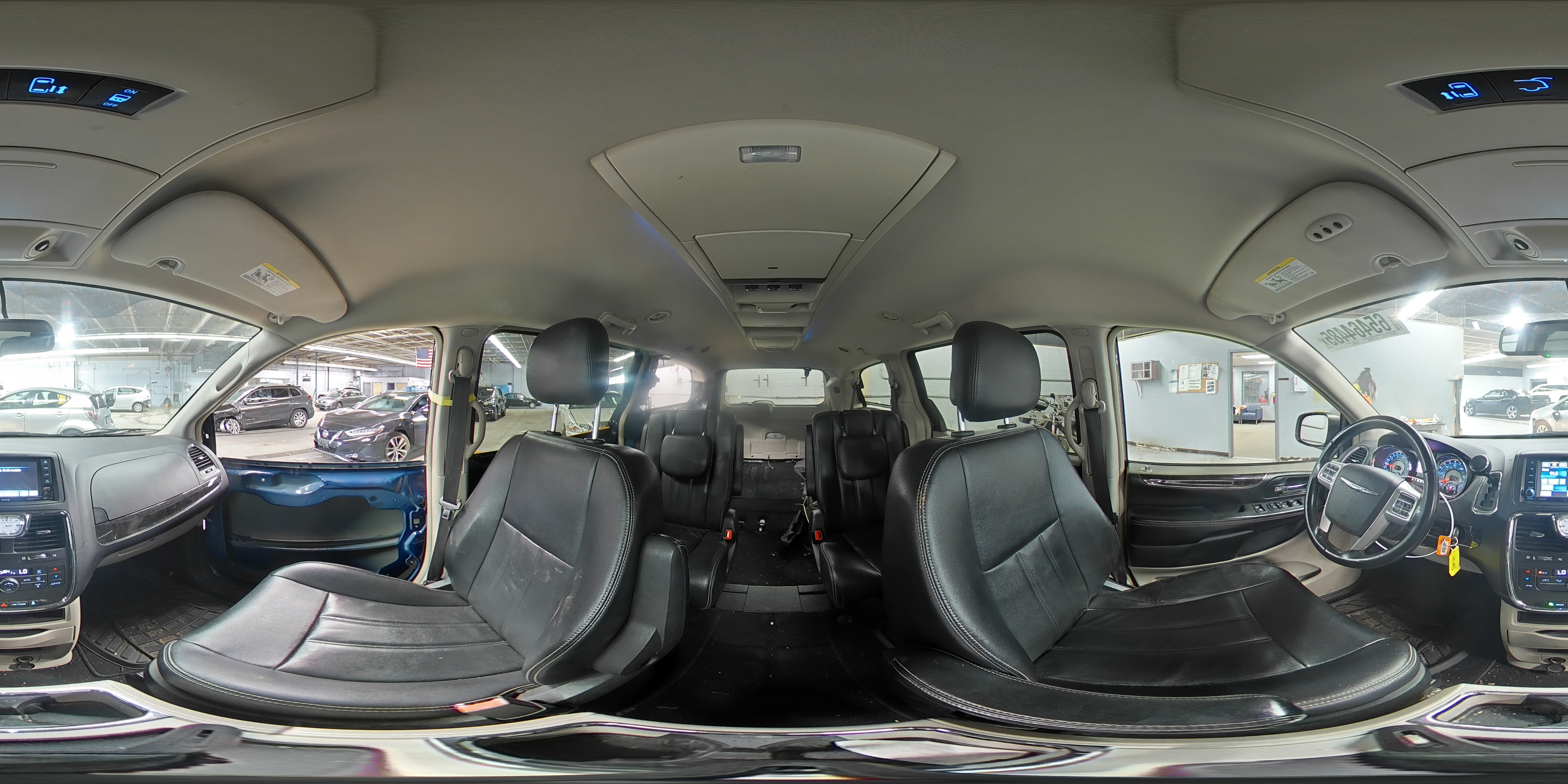 2015 Chrysler Town & Country Touring VIN: 2C4RC1BG1FR696574 Lot: 65464485