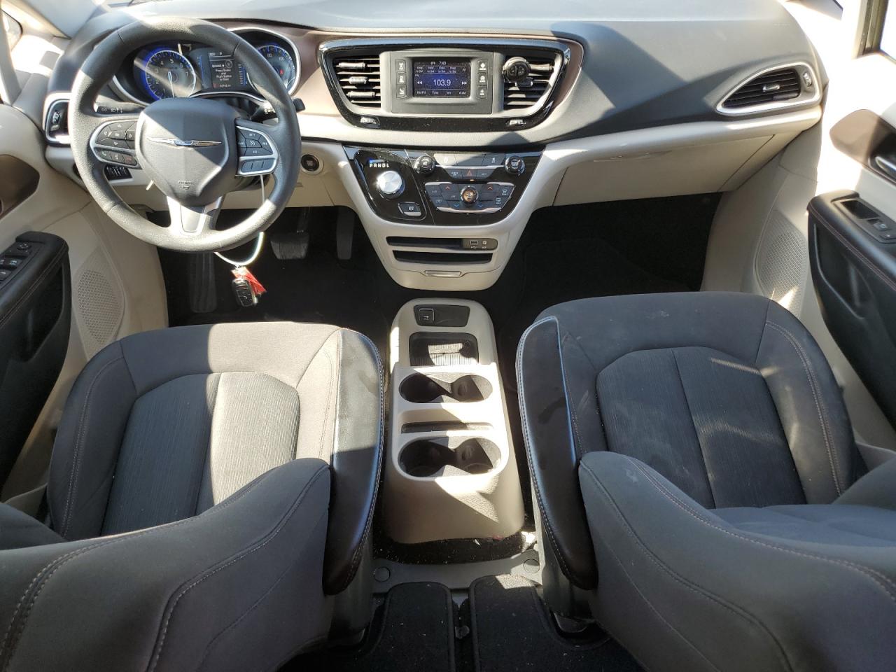 2017 Chrysler Pacifica Lx VIN: 2C4RC1CG5HR723552 Lot: 65454855