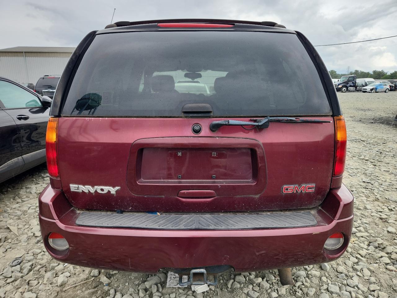 1gkdt13s632120376 1GKDT13S632120376 2003 GMC Envoy