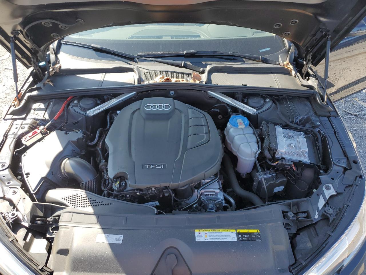 2018 Audi A4 Premium Plus VIN: WAUENAF47JA139154 Lot: 64553615