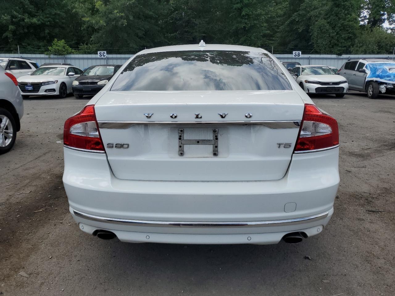 2016 Volvo S80 Premier VIN: YV140MAK2G1195557 Lot: 63603075