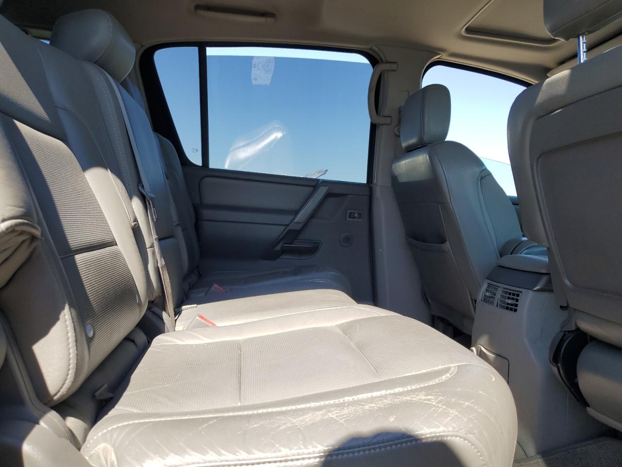 2004 Nissan Armada Se VIN: 5N1AA08B54N743913 Lot: 64611155
