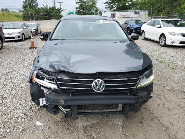  VOLKSWAGEN JETTA 2017 Srebrny