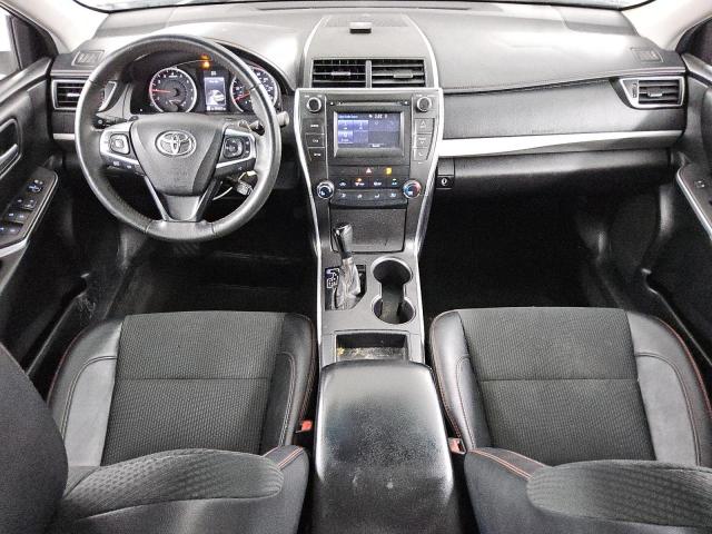  TOYOTA CAMRY 2017 Biały