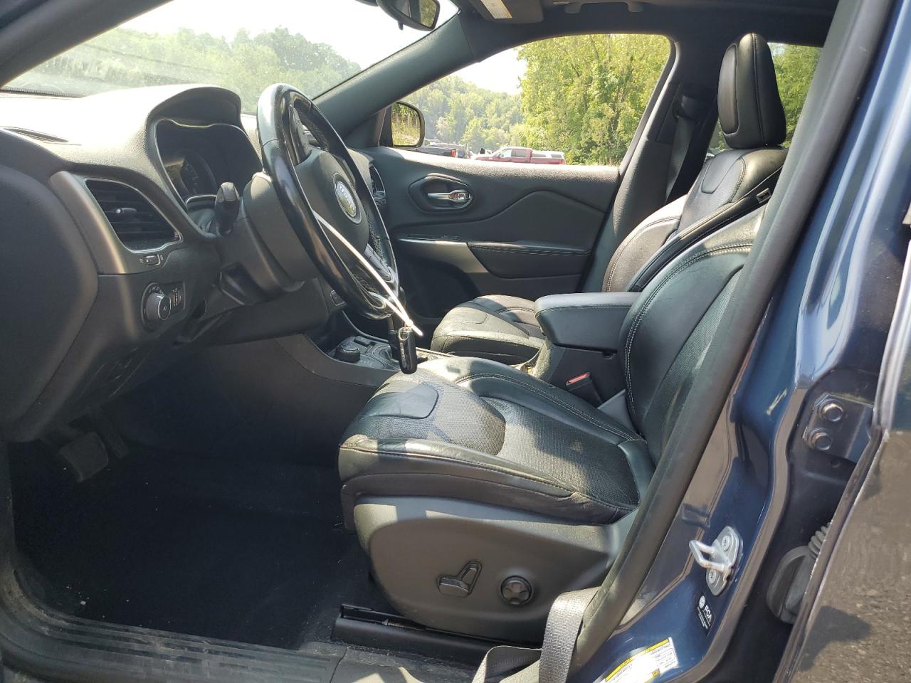 2021 Jeep Cherokee Latitude Lux VIN: 1C4PJMMX4MD137631 Lot: 65677125