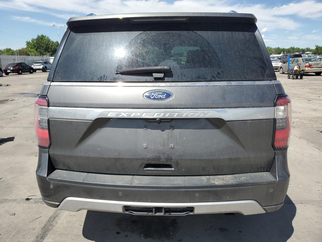 2019 Ford Expedition Platinum VIN: 1FMJU1MT0KEA77147 Lot: 62933575