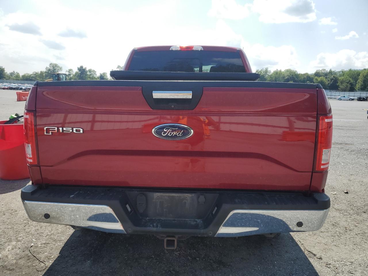 2015 Ford F150 Super Cab VIN: 1FTEX1EP0FKE55988 Lot: 65638865