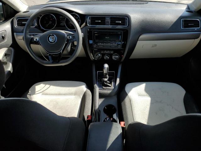 Sedans VOLKSWAGEN JETTA 2015 Gold