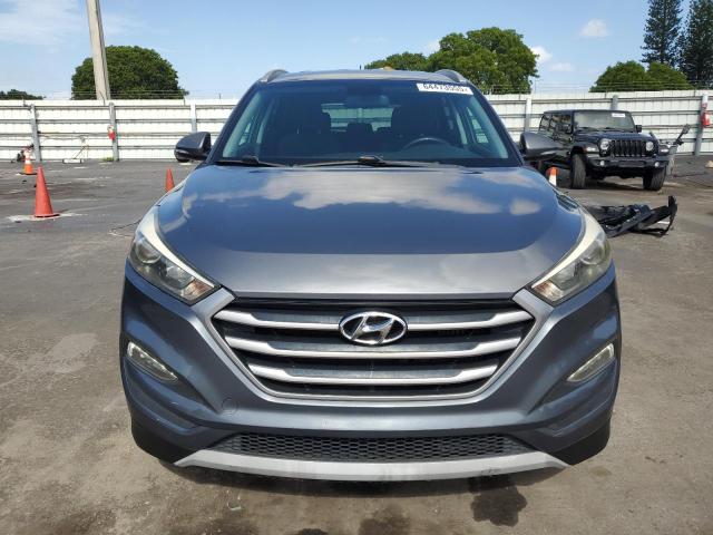 Паркетники HYUNDAI TUCSON 2017 Серый