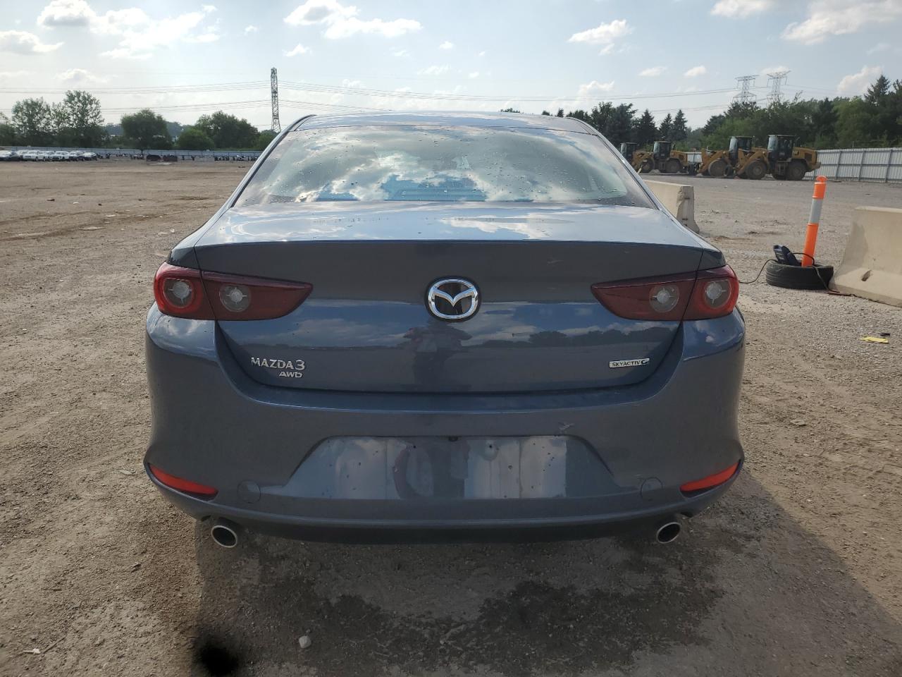 2024 Mazda 3 Preferred VIN: 3MZBPBCMXRM421908 Lot: 64221465