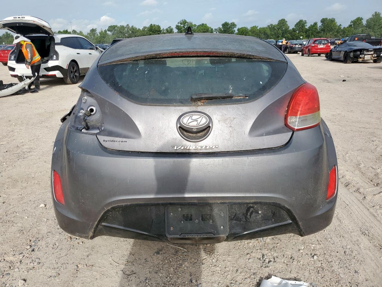 2016 Hyundai Veloster VIN: KMHTC6AD3GU252669 Lot: 64473875