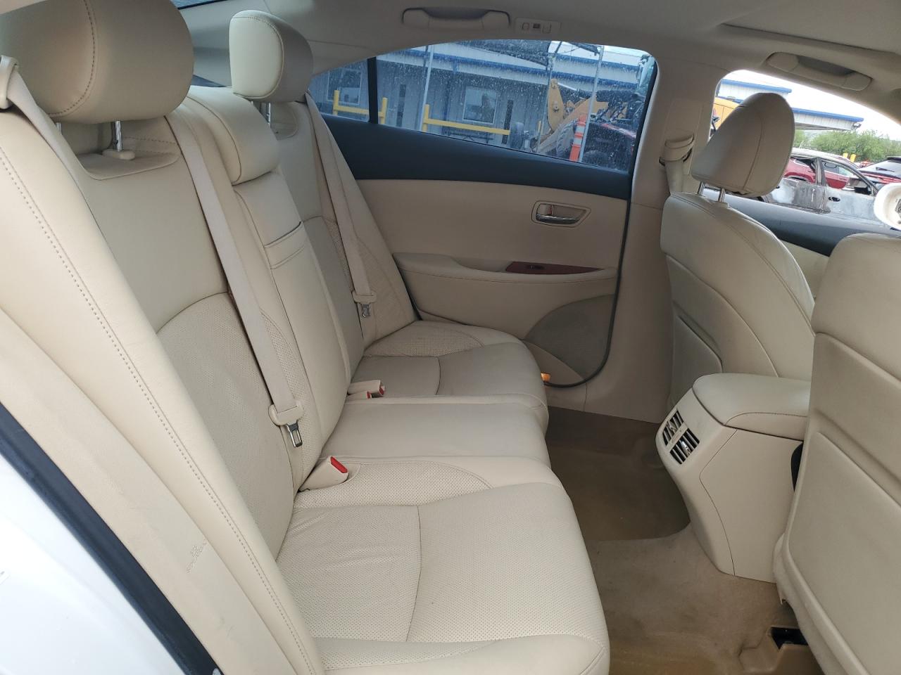 2010 Lexus Es 350 VIN: JTHBK1EG7A2357145 Lot: 62722835