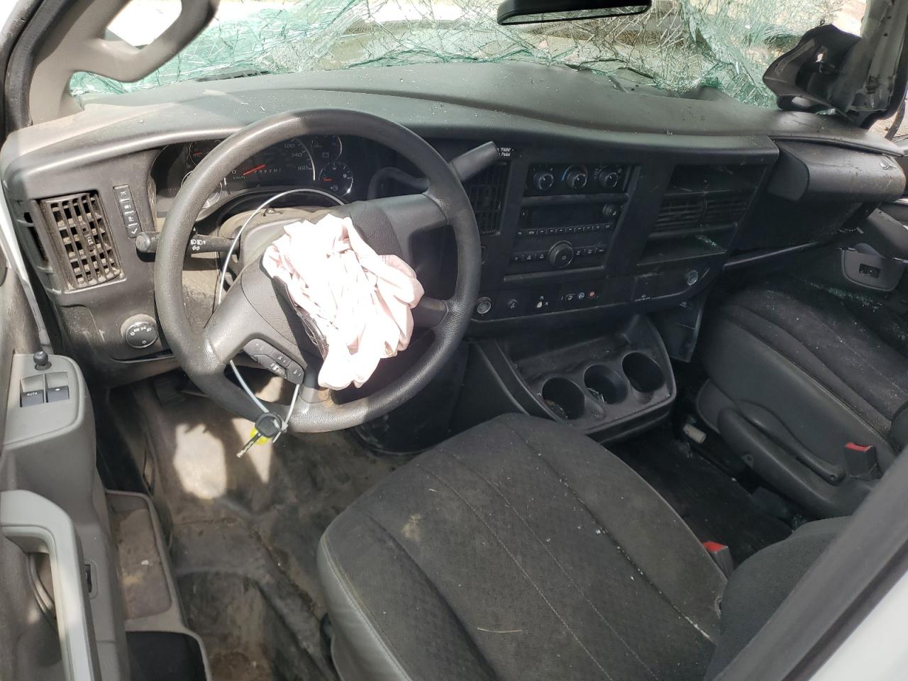 2020 GMC Savana G2500 VIN: 1GTW7AFG3L1265297 Lot: 63905365