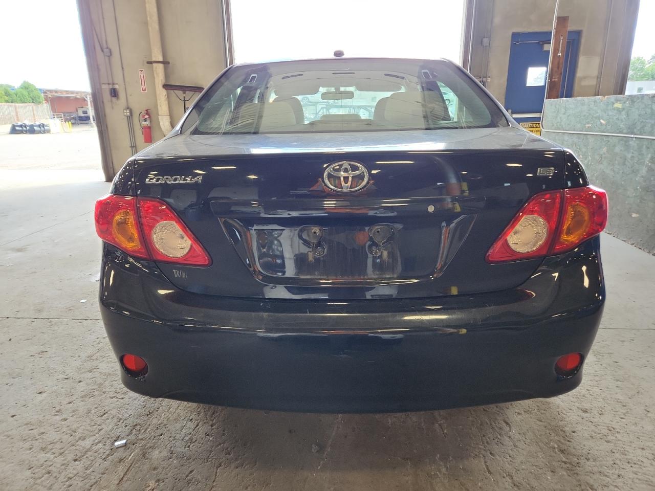 2009 Toyota Corolla Base VIN: JTDBL40E49J049597 Lot: 65001075