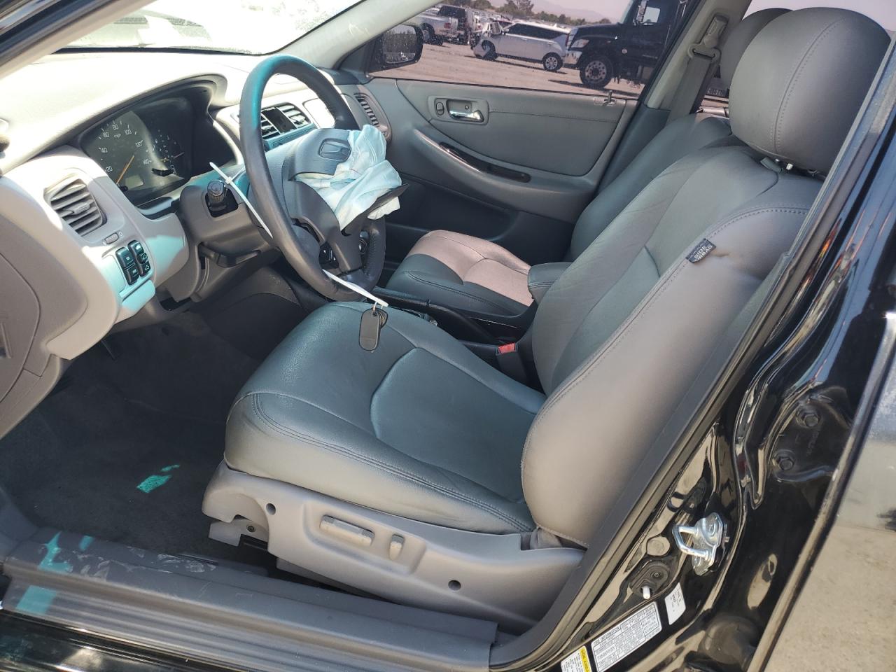 2001 Honda Accord Ex VIN: 1HGCG16581A072823 Lot: 63933505