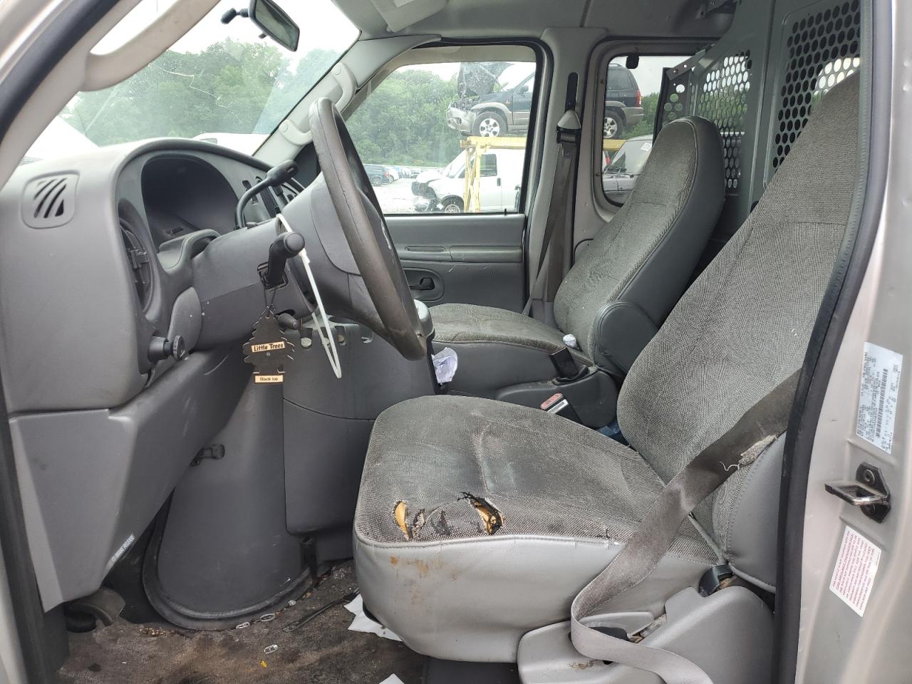 2003 Ford Econoline E150 Van VIN: 1FTRE14W63HB20968 Lot: 65194205