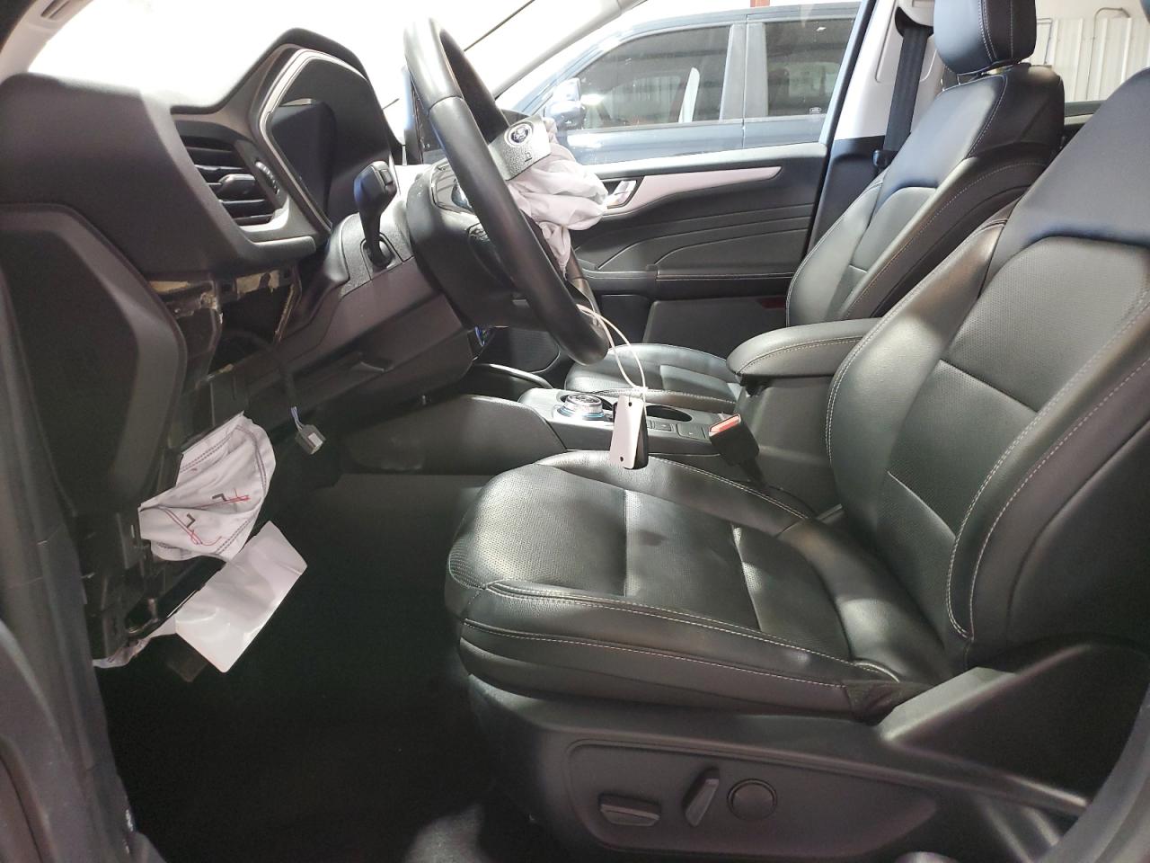 2022 Ford Escape Sel VIN: 1FMCU9CZXNUA15701 Lot: 64240985