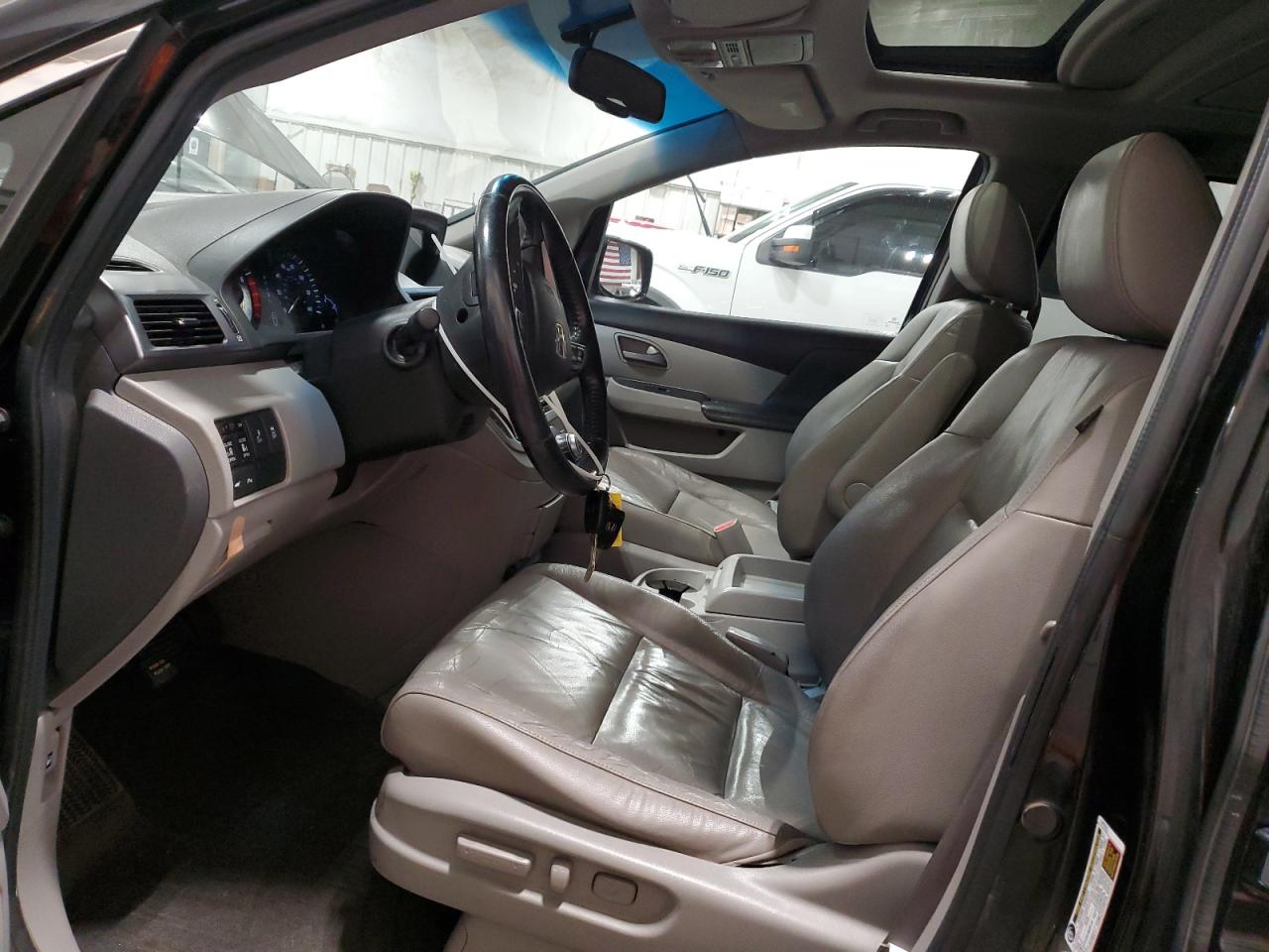 2011 Honda Odyssey Touring VIN: 5FNRL5H98BB027997 Lot: 63239175