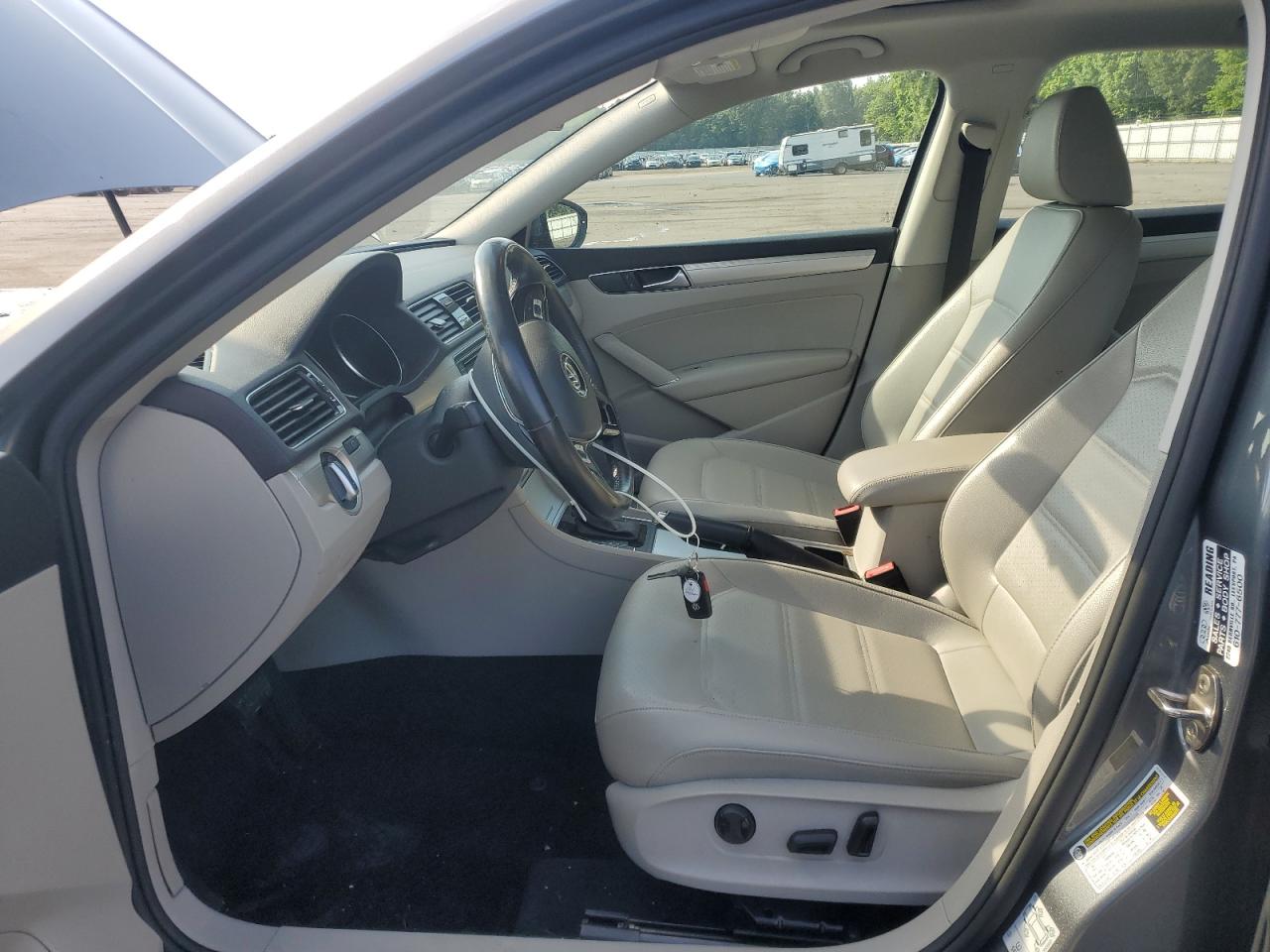 2019 Volkswagen Passat Wolfsburg VIN: 1VWLA7A32KC013004 Lot: 62879905