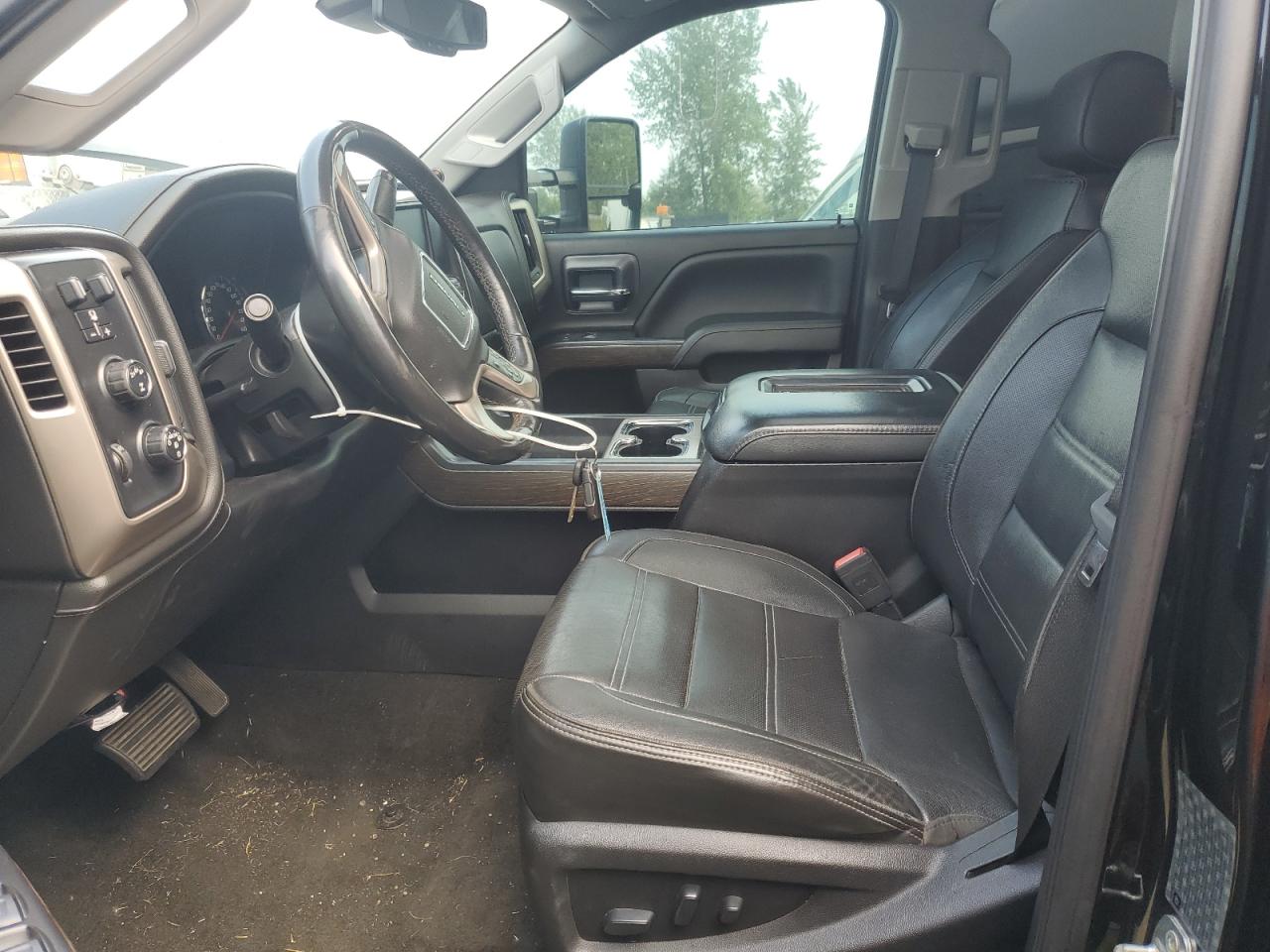 2018 GMC Sierra K3500 Denali VIN: 1GT42YEY4JF231572 Lot: 66408575