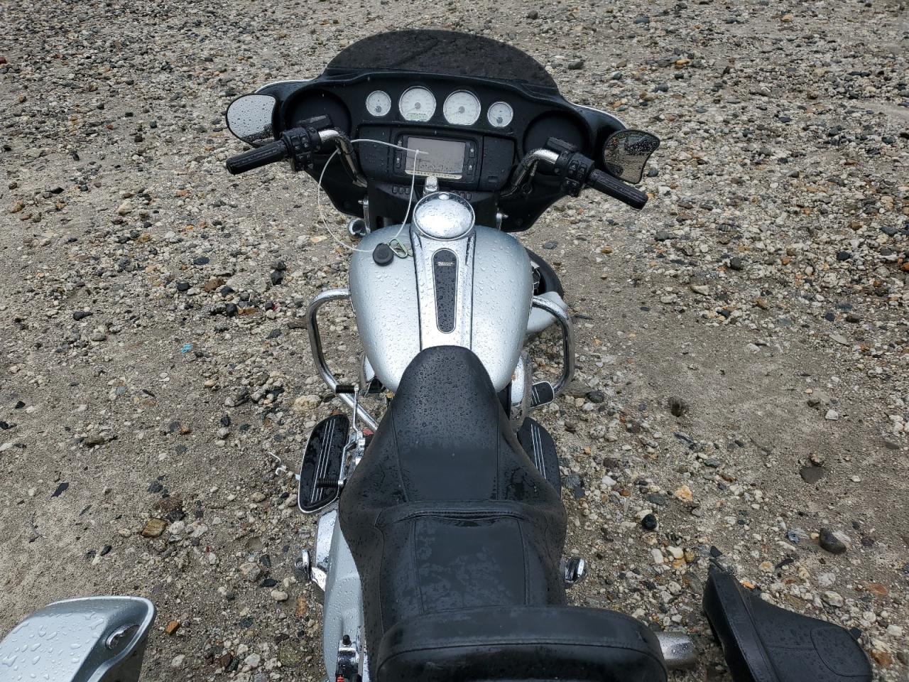 2014 Harley-Davidson Flhx Street Glide VIN: 1HD1KBM13EB610398 Lot: 66872945