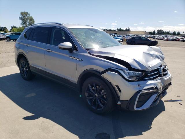  VOLKSWAGEN TIGUAN 2022 Silver
