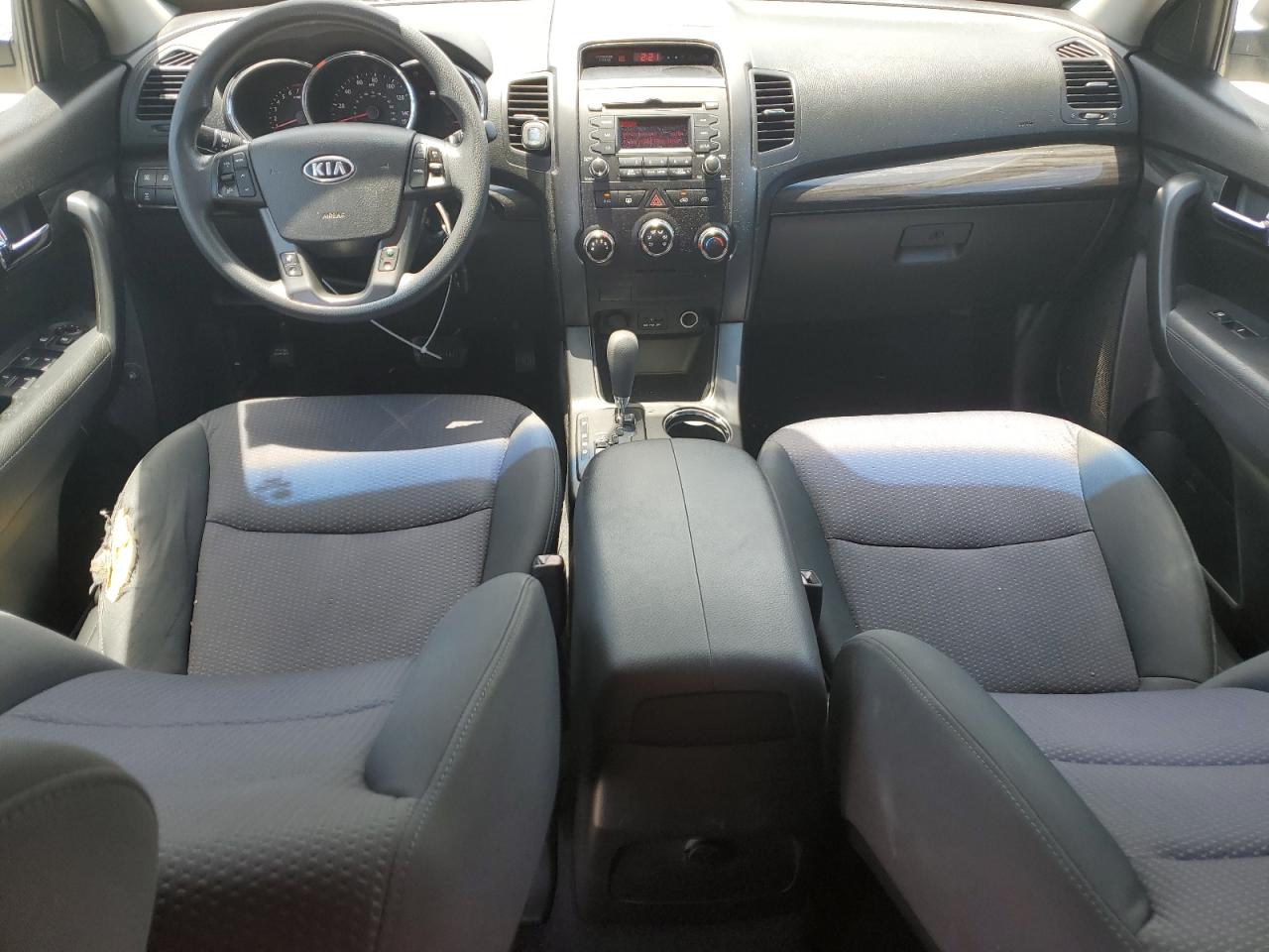 2011 Kia Sorento Base VIN: 5XYKTCA18BG140237 Lot: 65899775