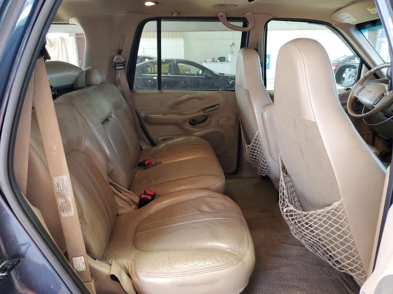 1998 Ford Expedition VIN: 1FMRU17L6WLB43586 Lot: 64261125