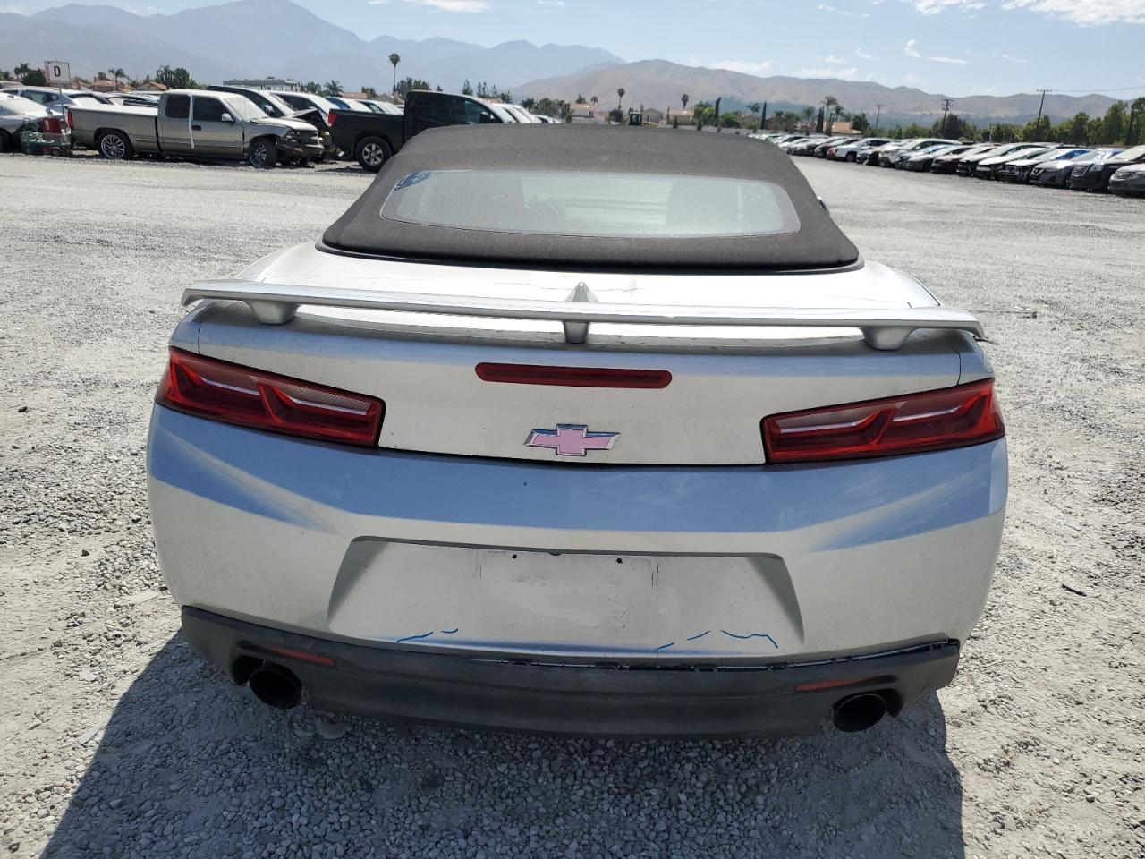 2018 Chevrolet Camaro Lt VIN: 1G1FB3DX0J0130853 Lot: 63020925