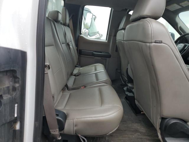 2019 FORD F350 SUPER - TRUCKS