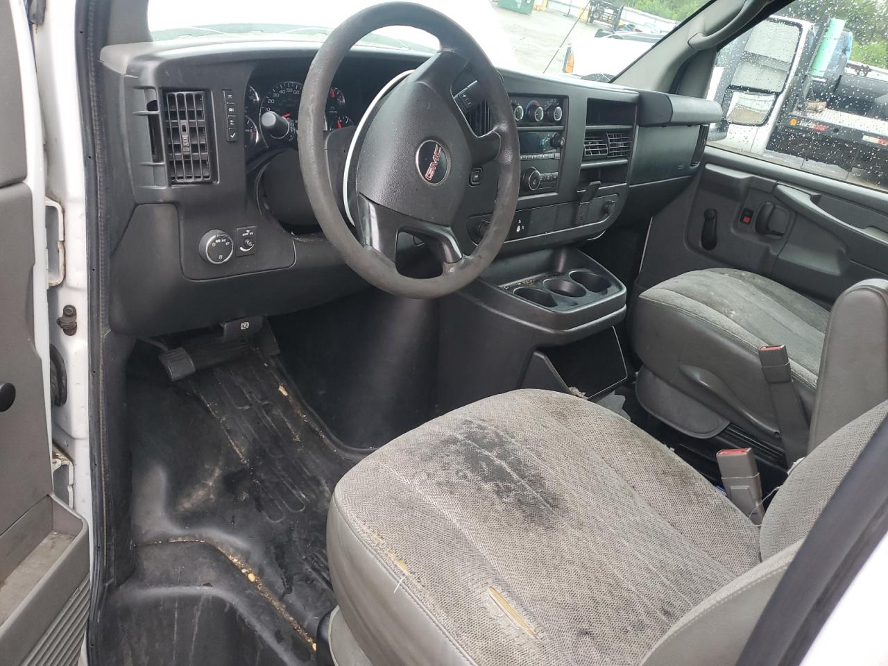 2015 GMC Savana Commercial Cu VIN: 1GD374CG1F1195145 Lot: 65897625