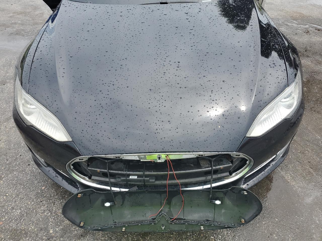 2016 Tesla Model S VIN: 5YJSA1E20GF132323 Lot: 64939945