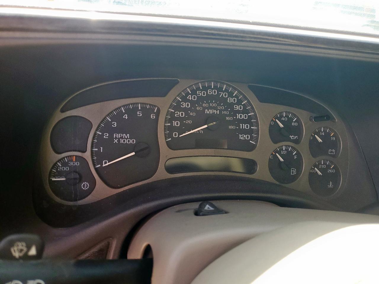 2005 GMC Yukon Denali VIN: 1GKEK63U25J189757 Lot: 64524715