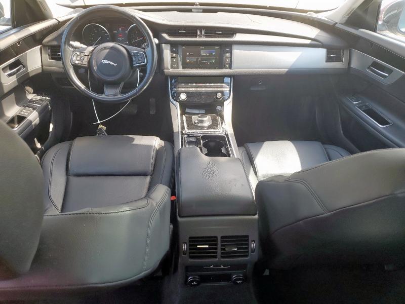  JAGUAR XF 2017 Black