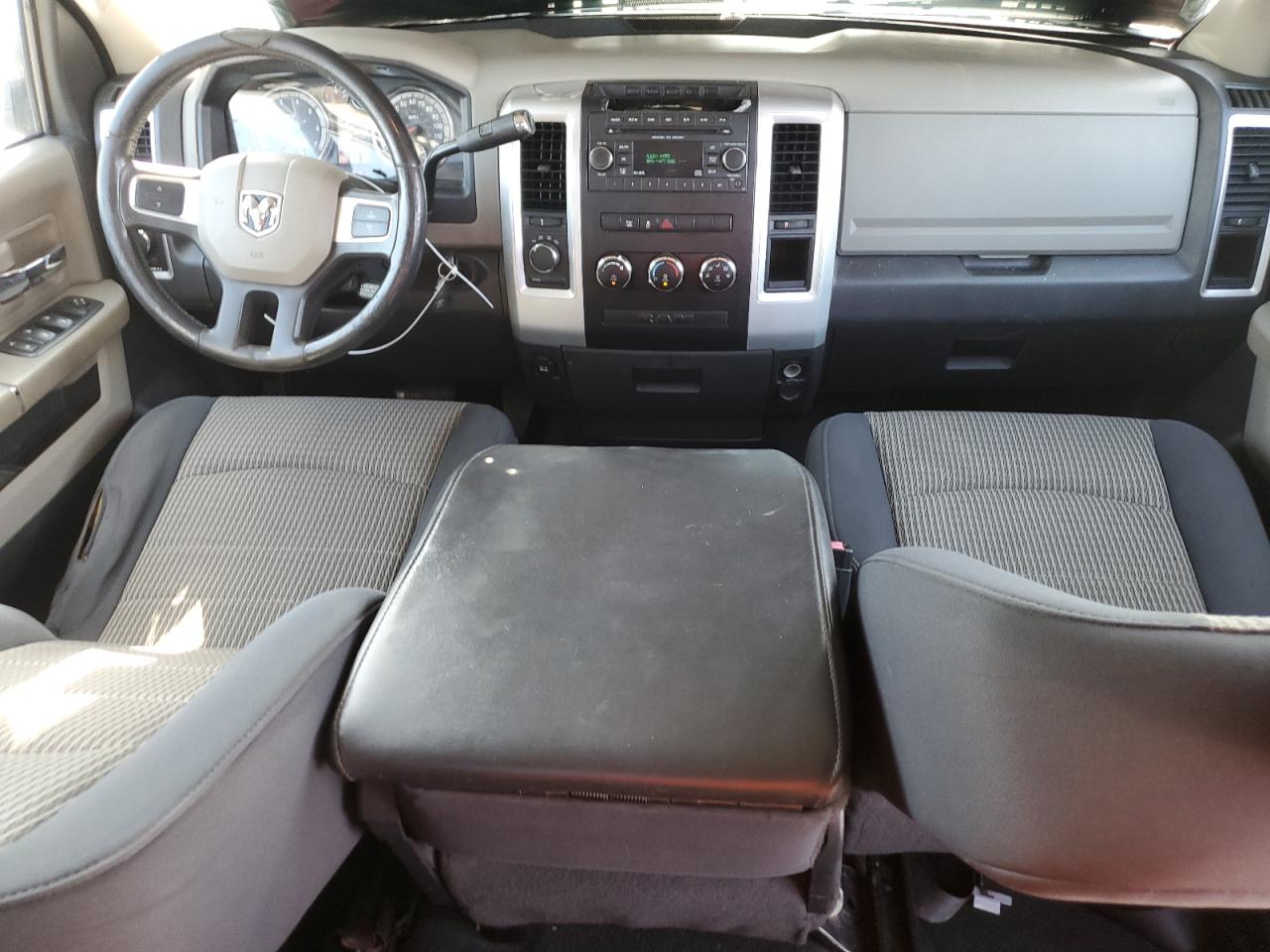 2011 Dodge Ram 1500 VIN: 1D7RV1GT6BS640984 Lot: 63309595