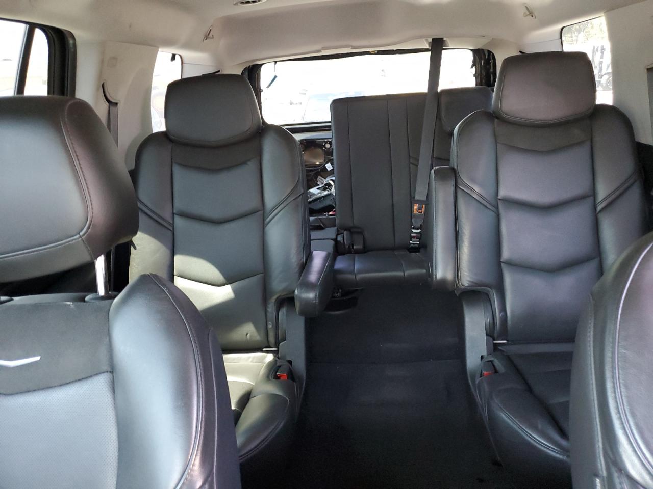 2019 Cadillac Escalade Premium Luxury VIN: 1GYS4CKJ7KR110332 Lot: 63796355
