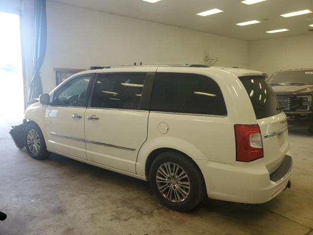 CHRYSLER MINIVAN 2013 White