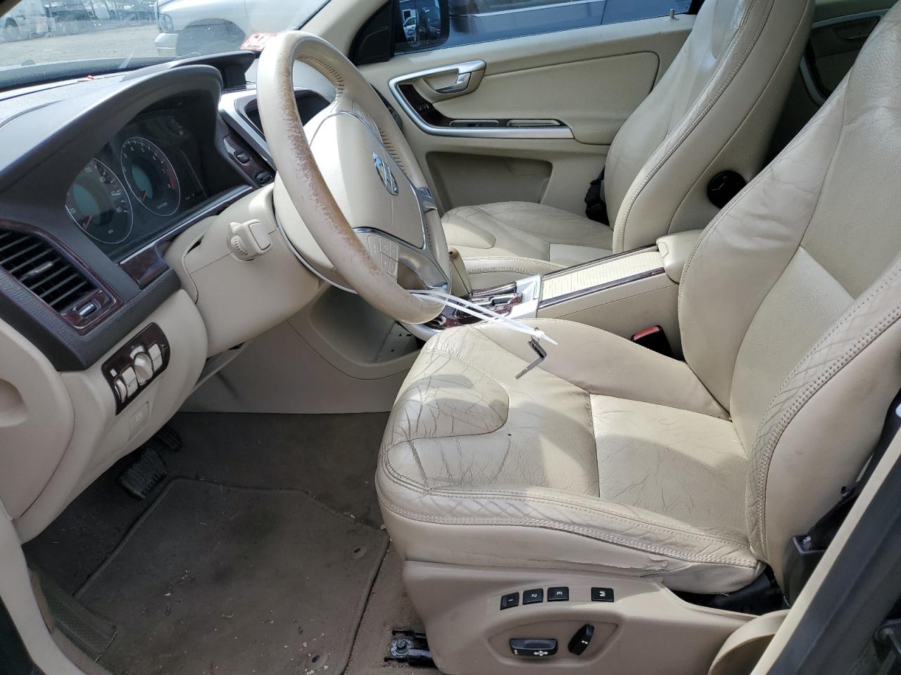 2011 Volvo Xc60 3.2 VIN: YV4940DL7B2139689 Lot: 65884855