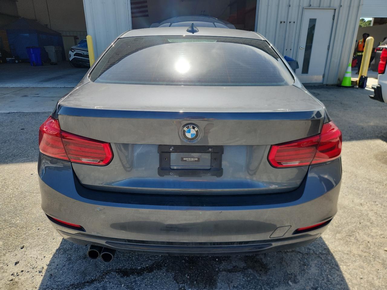 2015 BMW 328 I VIN: WBA3A5C53FF607799 Lot: 64905315