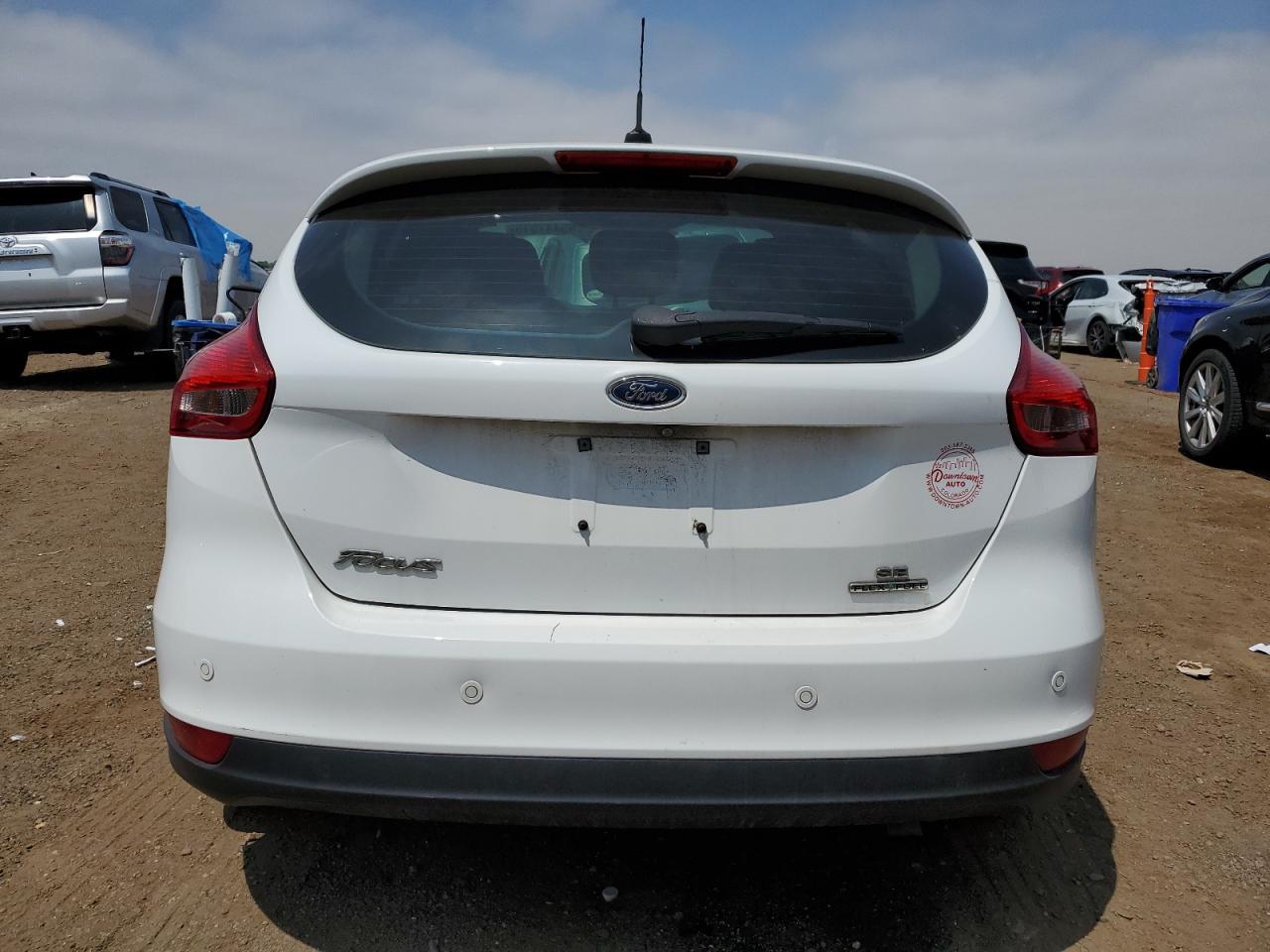 2016 Ford Focus Se VIN: 1FADP3K23GL285062 Lot: 65441515