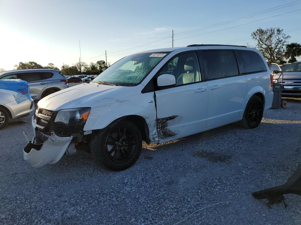 2019 Dodge Grand Caravan Sxt VIN: 2C4RDGCG3KR806436 Lot: 64310015