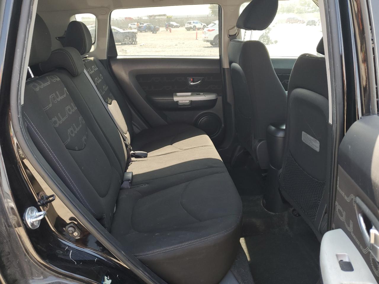 2012 Kia Soul + VIN: KNDJT2A68C7363510 Lot: 63704895
