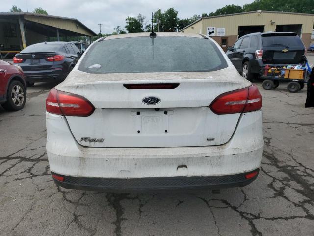  FORD FOCUS 2015 Biały
