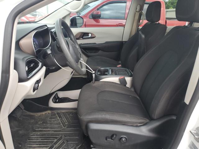 Minivans CHRYSLER PACIFICA 2017 White